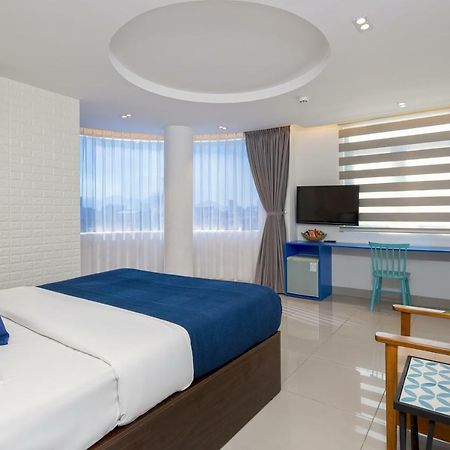 Chill Box Premier- Beach Hotel Da Nang Exterior foto